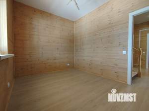 Дом 140м², 2-этажный, участок 6 сот.  