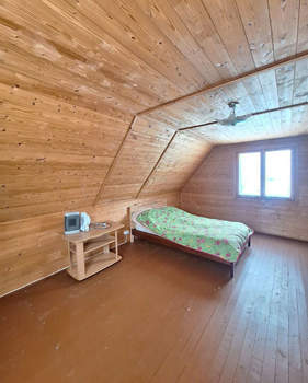 Дом 50м&sup2;, 2-этажный, участок 6 сот.  