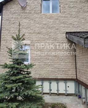 Дом 92м², 2-этажный, участок 7 сот.  