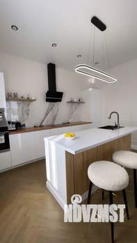 Дом 145м&sup2;, 1-этажный, участок 8 сот.  