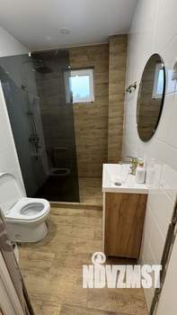 Дом 180м&sup2;, 2-этажный, участок 13 сот.  