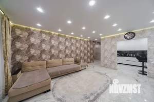 Дом 230м², 2-этажный, участок 10 сот.  