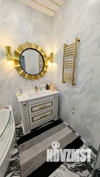 Дом 250м², 3-этажный, участок 10 сот.  