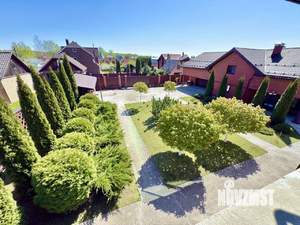 Дом 318м&sup2;, 2-этажный, участок 15 сот.  