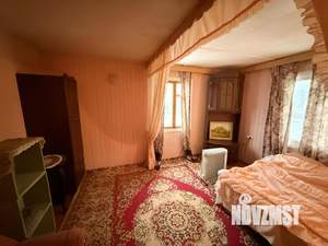 Дом 80м&sup2;, 2-этажный, участок 10 сот.  