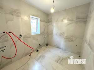 Дом 140м&sup2;, 2-этажный, участок 8 сот.  