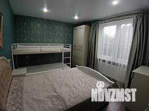 Дом 143м&sup2;, 2-этажный, участок 12 сот.  