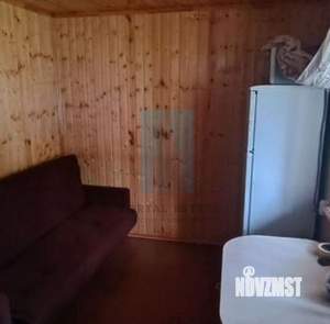 Дом 50м&sup2;, 2-этажный, участок 8 сот.  