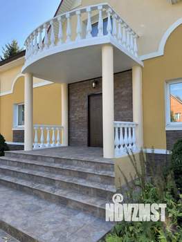 Коттедж 220м&sup2;, 3-этажный, участок 38 сот.  