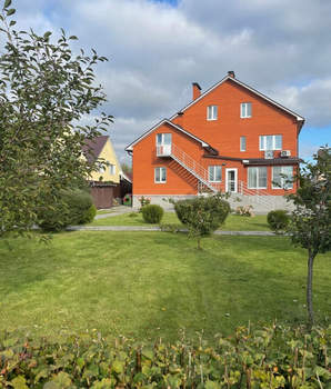 Дом 378м&sup2;, 3-этажный, участок 16 сот.  