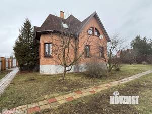 Дом 240м², 2-этажный, участок 15 сот.  