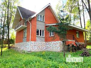 Дом 200м&sup2;, 2-этажный, участок 24 сот.  