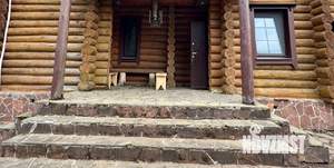 Дом 370м², 2-этажный, участок 25 сот.  