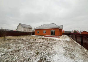 Дом 140м², 1-этажный, участок 8 сот.  