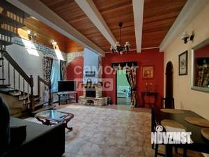 Дом 168м&sup2;, 2-этажный, участок 15 сот.  