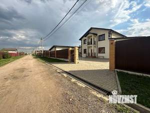 Дом 201м&sup2;, 2-этажный, участок 10 сот.  