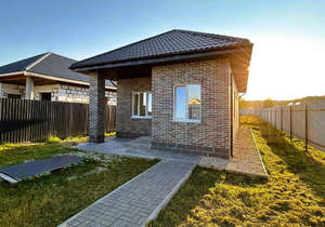 Дом 80м&sup2;, 1-этажный, участок 6 сот.  