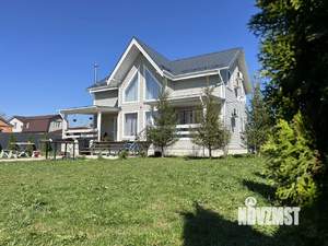 Дом 180м², 2-этажный, участок 10 сот.  
