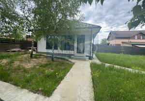 Дом 200м&sup2;, 2-этажный, участок 15 сот.  