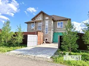 Дом 392м&sup2;, 3-этажный, участок 13 сот.  