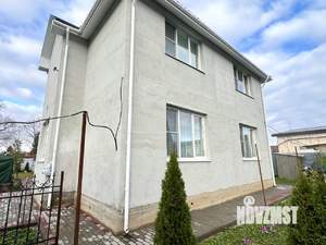 Дом 250м&sup2;, 3-этажный, участок 10 сот.  