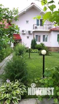 Коттедж 335м&sup2;, 3-этажный, участок 19 сот.  