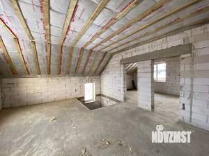 Дом 140м&sup2;, 2-этажный, участок 10 сот.  