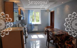 Дом 343м&sup2;, 3-этажный, участок 14 сот.  