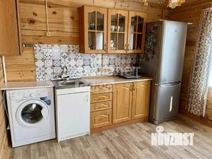 Дом 65м&sup2;, 2-этажный, участок 6 сот.  