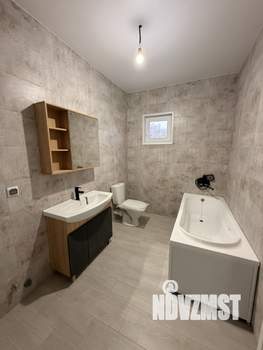 Дом 190м&sup2;, 2-этажный, участок 8 сот.  