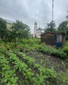 Дом 50м², 2-этажный, участок 6 сот.  
