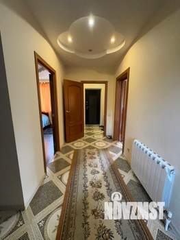 Дом 268м&sup2;, 3-этажный, участок 10 сот.  