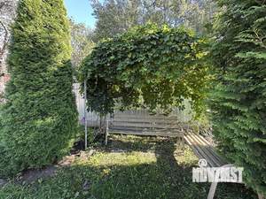 Дом 70м², 2-этажный, участок 10 сот.  