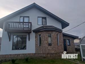 Дом 138м&sup2;, 2-этажный, участок 8 сот.  