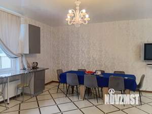 Коттедж 270м², 2-этажный, участок 9 сот.  