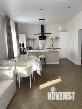 Дом 145м&sup2;, 1-этажный, участок 8 сот.  