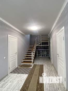 Дом 228м&sup2;, 3-этажный, участок 13 сот.  