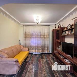 Дом 95м&sup2;, 2-этажный, участок 8 сот.  