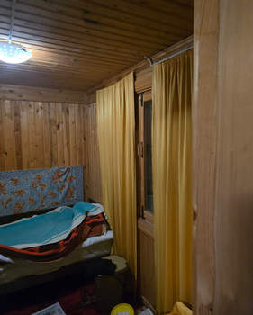 Дом 50м², 2-этажный, участок 10 сот.  