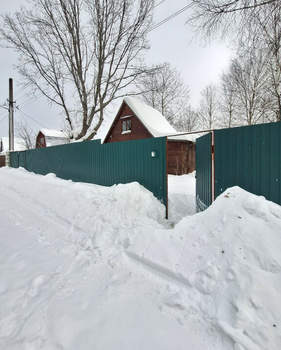 Дом 50м&sup2;, 2-этажный, участок 6 сот.  