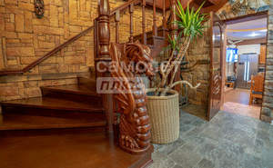 Дом 468м&sup2;, 4-этажный, участок 12 сот.  