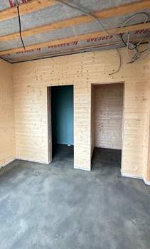 Дом 130м&sup2;, 2-этажный, участок 8 сот.  