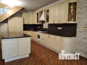 Коттедж 480м&sup2;, 3-этажный, участок 14 сот.  