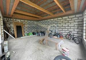 Дом 200м&sup2;, 2-этажный, участок 15 сот.  