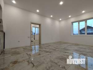 Дом 135м&sup2;, 2-этажный, участок 8 сот.  