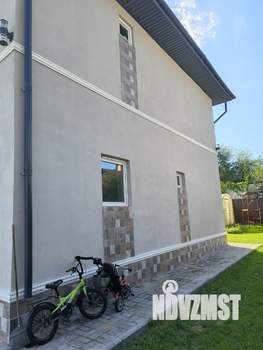 Дом 136м&sup2;, 2-этажный, участок 7 сот.  