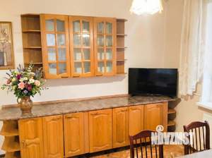 Дом 206м&sup2;, 2-этажный, участок 10 сот.  