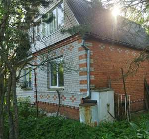 Дом 60м&sup2;, 2-этажный, участок 8 сот.  