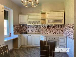 Дом 200м&sup2;, 2-этажный, участок 10 сот.  