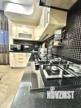 Дом 221м², 2-этажный, участок 8 сот.  